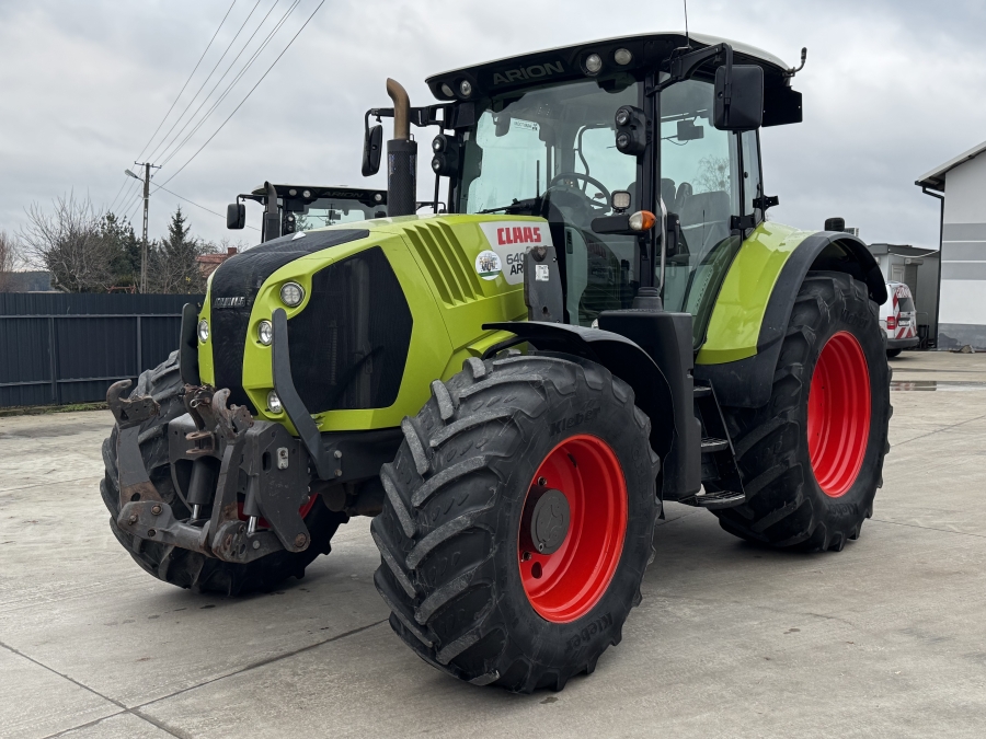 Claas Arion 640