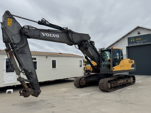VOLVO EC 240 CNL